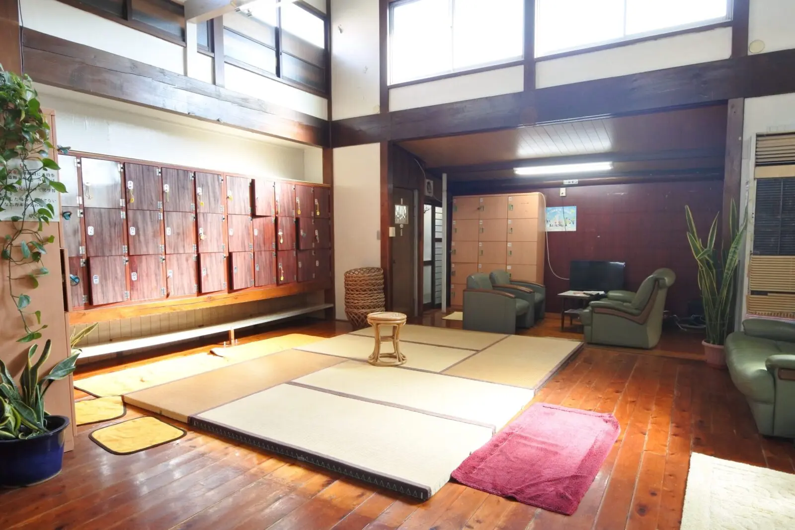 銭湯S】昭和レトロ×自然光が魅力の癒し系ロケ地｜控室完備＆撮影対応